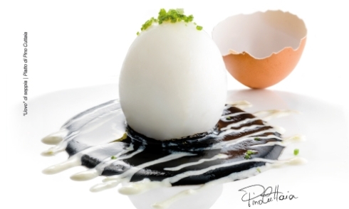 L'Uovo di seppia di Pino Cuttaia è il piatto simbolo della decima edizione di Identità Milano