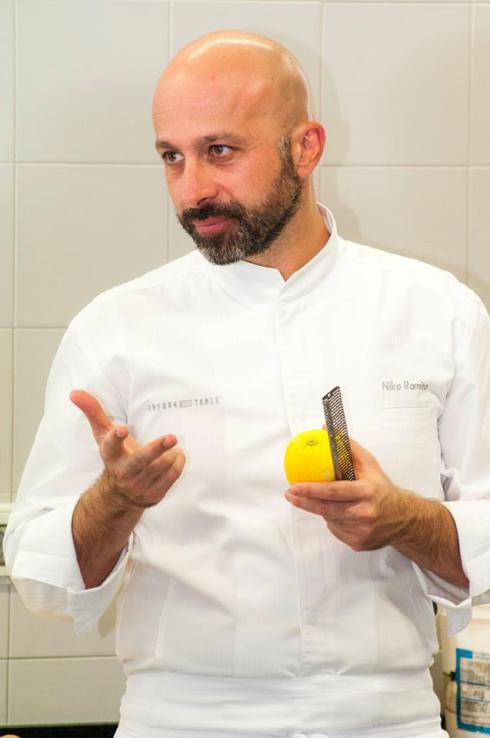 Niko Romito chef 3 stelle Michelin del Ristorante Reale di Castel di Sangro (AQ) - Foto tratta dalla pagina Fb dedicata allo chef